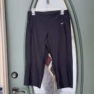 Nike Dri-fit Capri length leggings, Medium